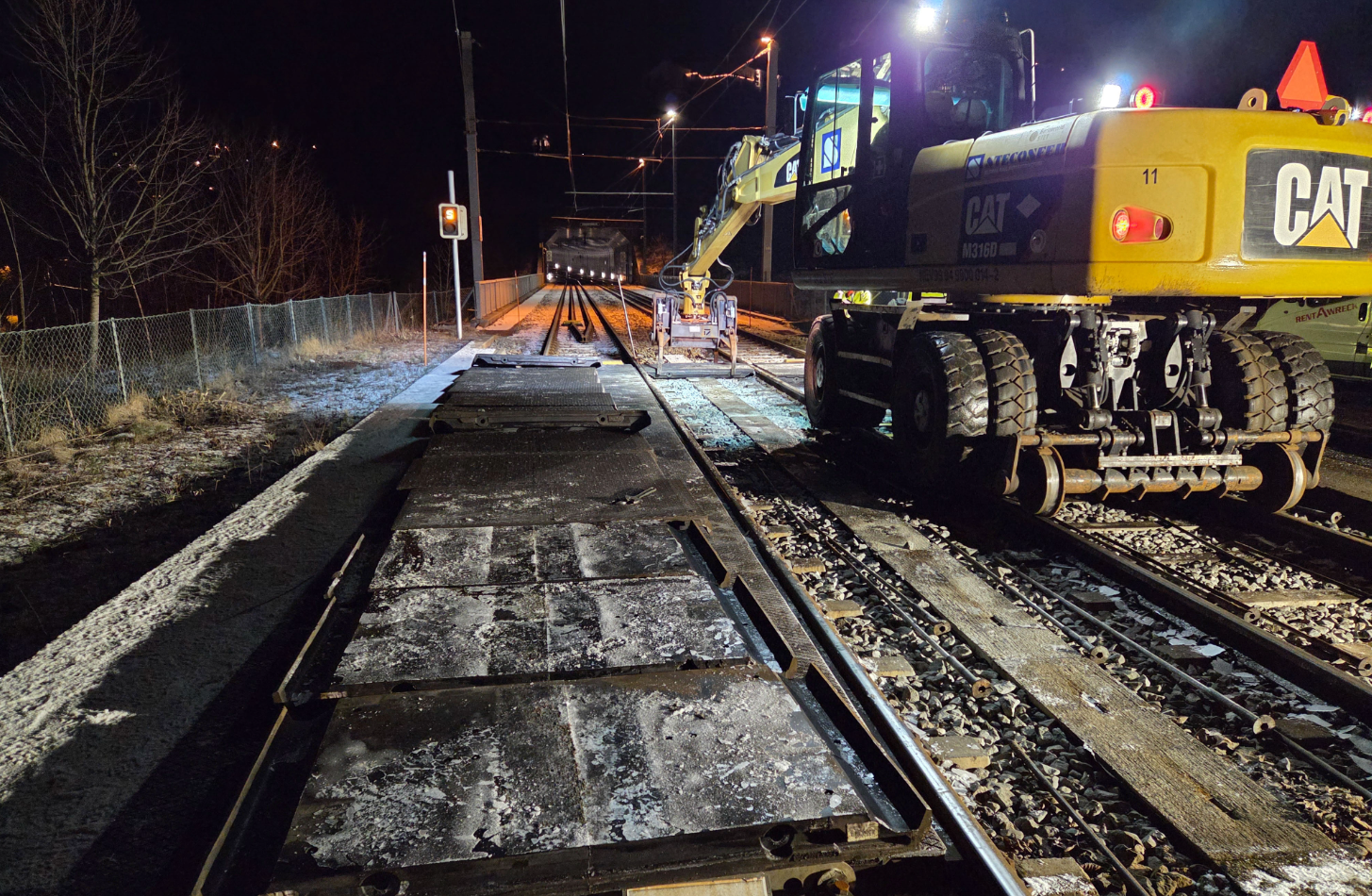 Vedlikehold av planoverganger. Foto: Ørjan Hove/Bybanen AS