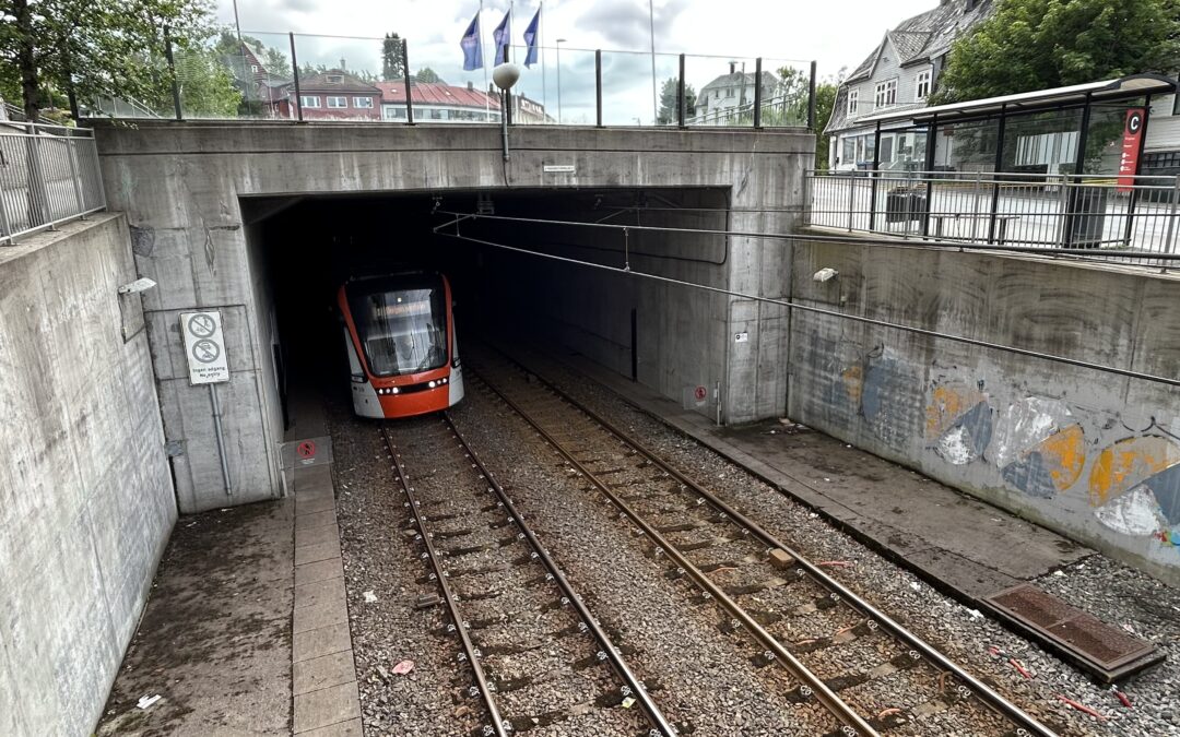 Linje 1: Fjellsikring i Fagerås- og Skjoldtunnelen